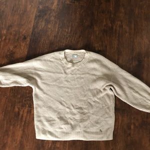 Hollister sweater